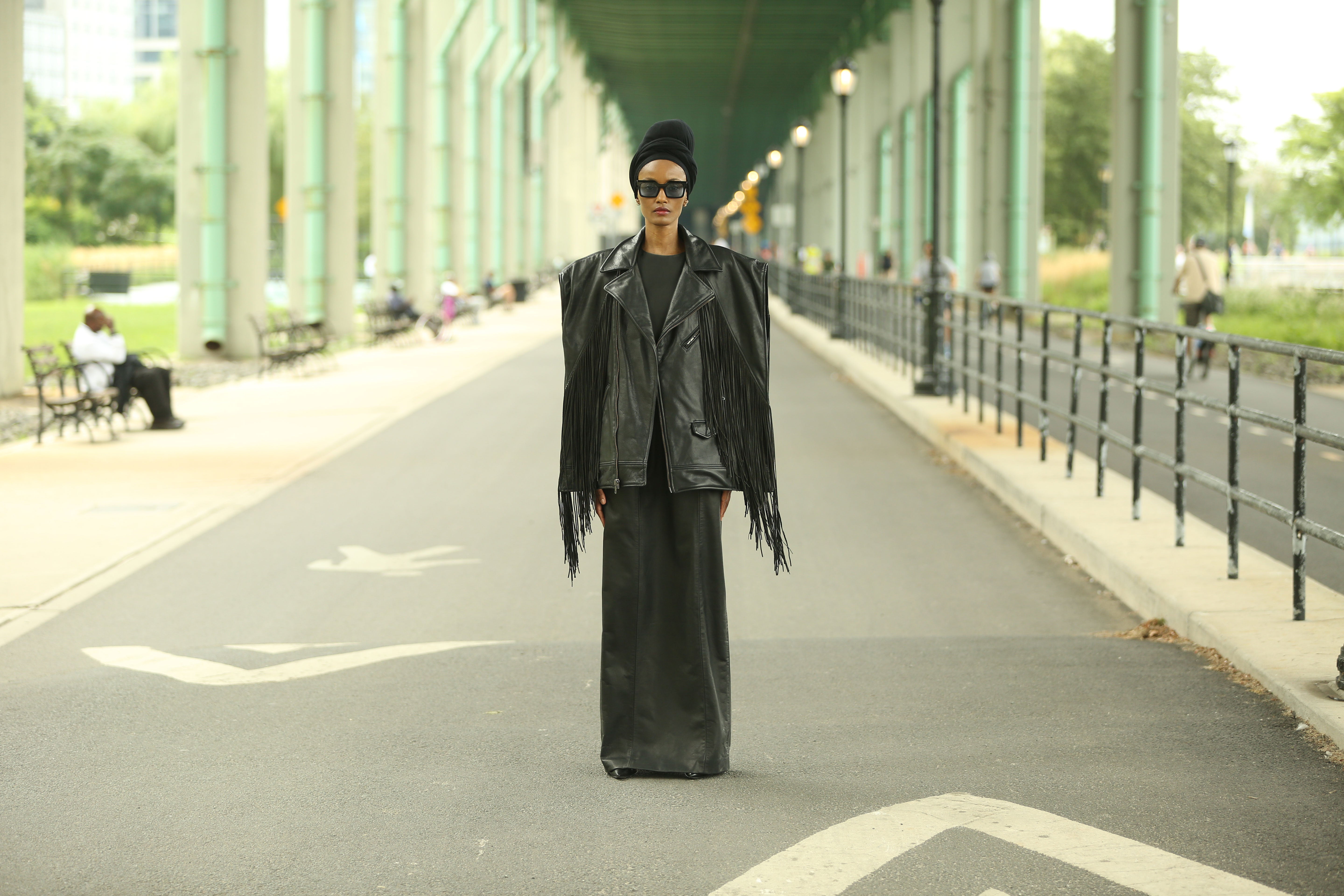 LowMimiParadis.jpg__PID:b9458cf3-e482-40d7-a776-591a25220ee5