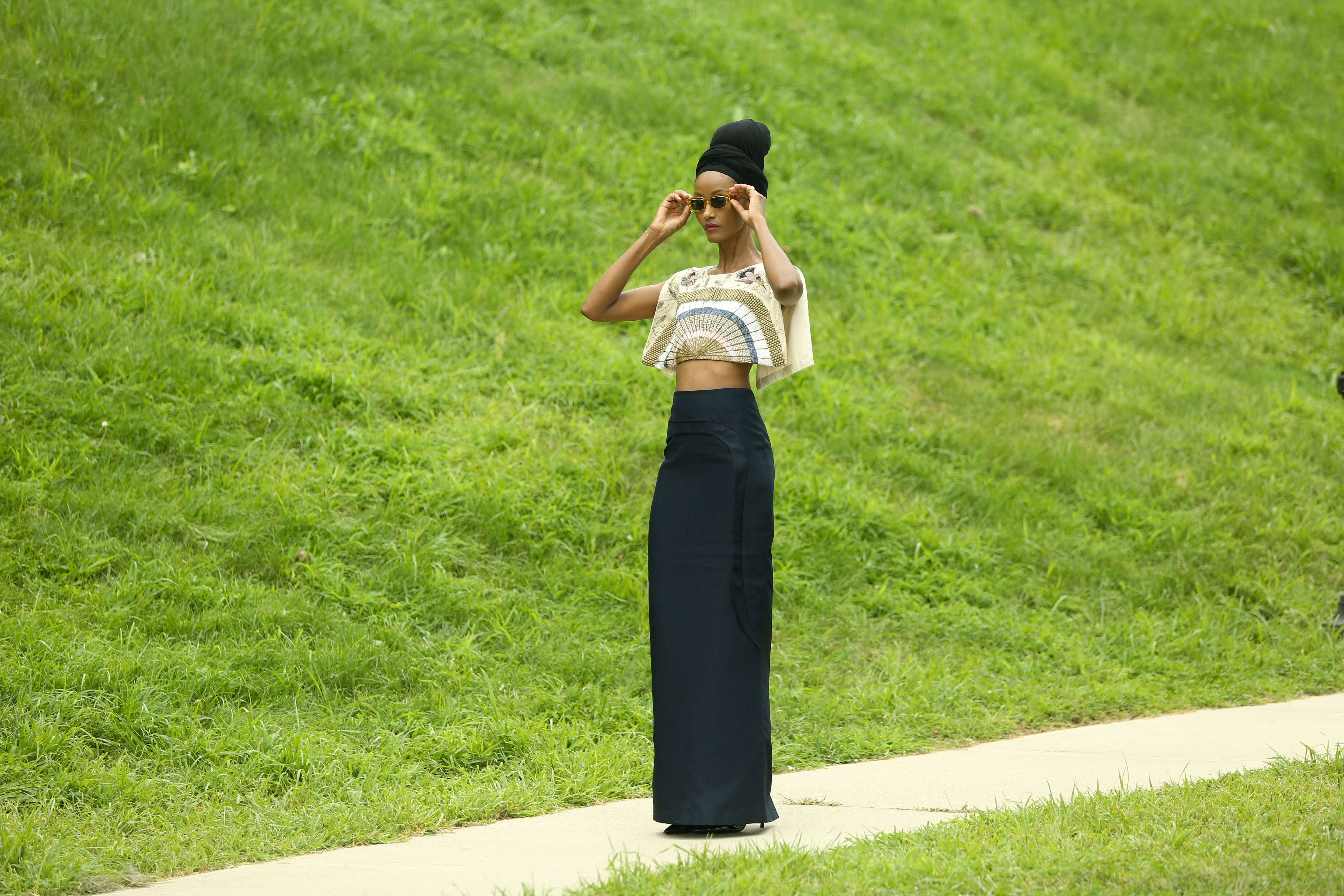 lowParidisMimi7.jpg__PID:fbcfc379-58dd-4b52-8e45-2da476e313c3