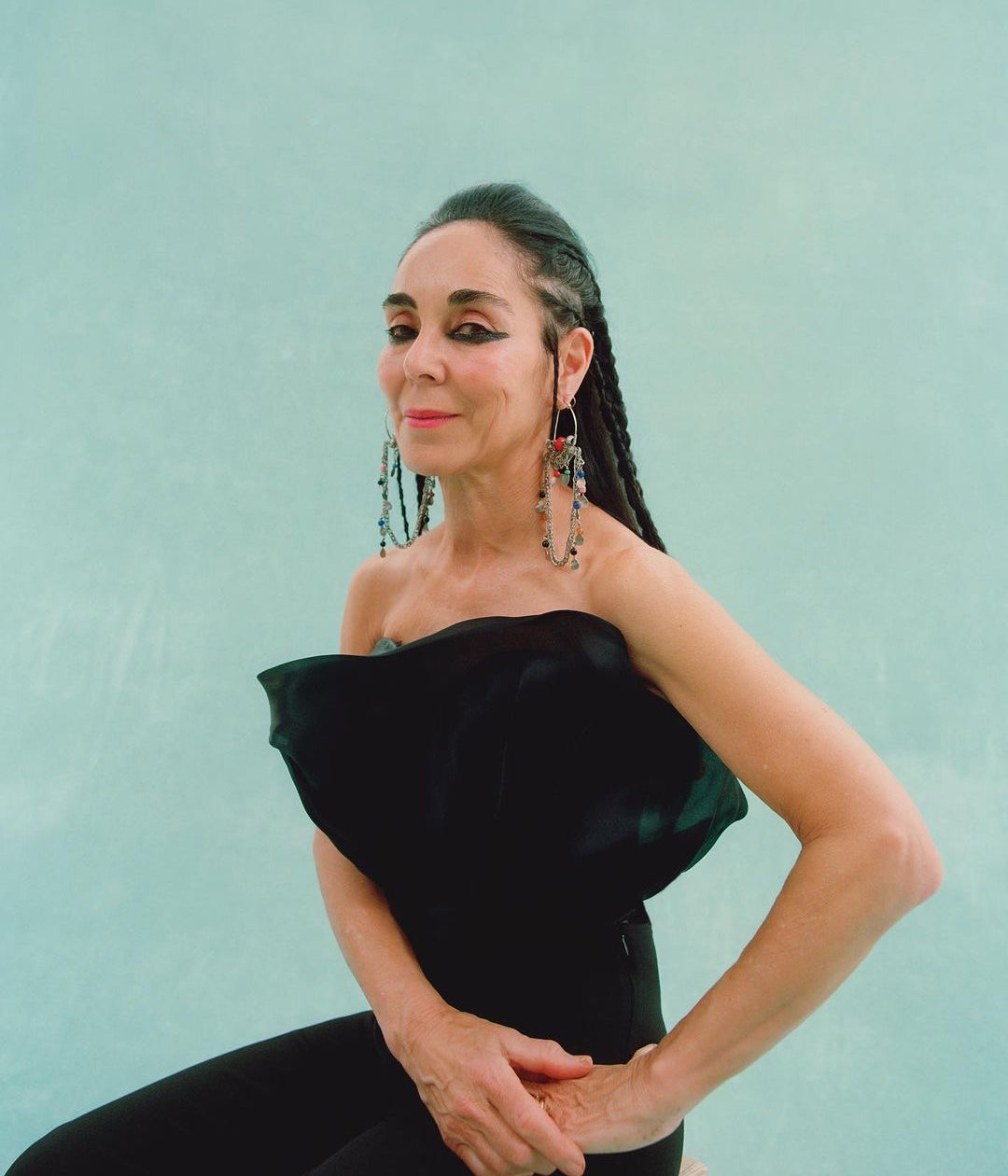 Shirin Neshat in Mimi Plange.jpg__PID:66e44ff8-05f4-40c4-9381-5ea064d5a0ff